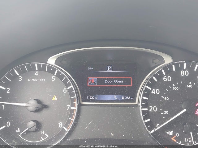 1N4AL3AP9HC126964 Nissan 2017