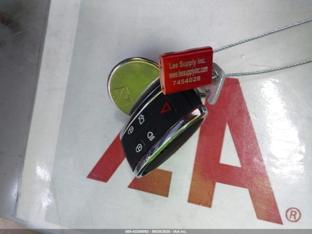 2011 JAGUAR XF SAJWA0GB1BLR88245 Photo 10