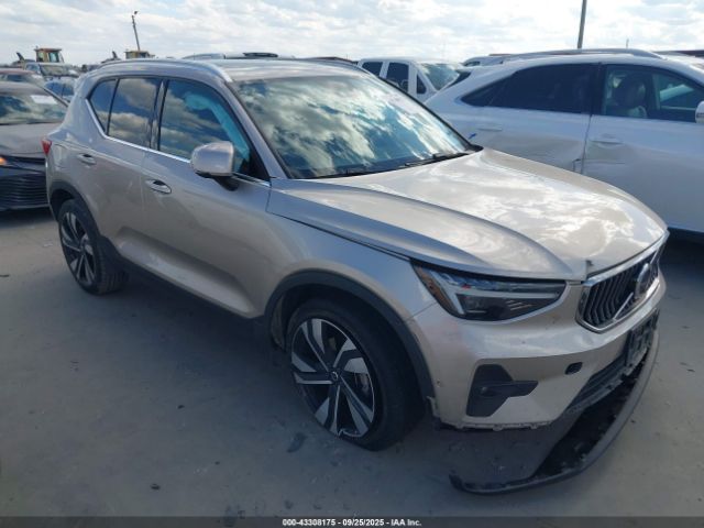 2024 VOLVO XC40 YV4L12UFXR2229918