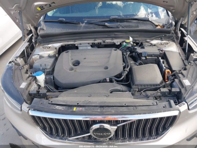 2024 VOLVO XC40 YV4L12UFXR2229918 Photo 9