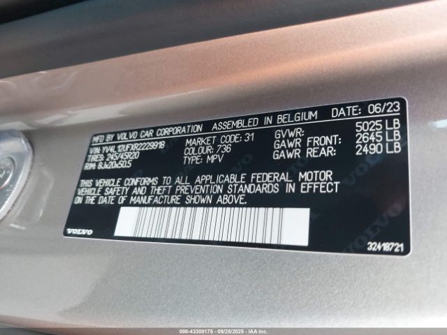 2024 VOLVO XC40 YV4L12UFXR2229918 Photo 8