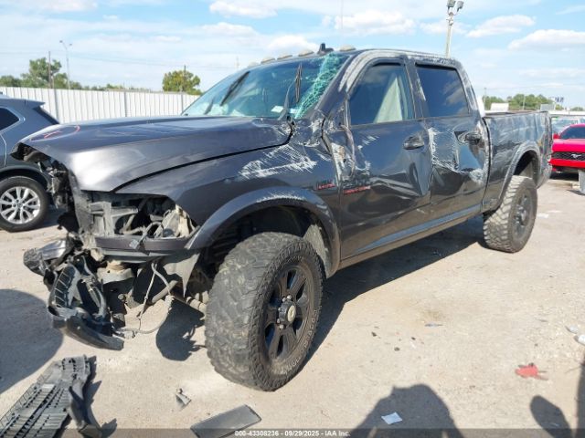 2017 RAM 2500 3C6UR5FJ7HG559046 Photo 1