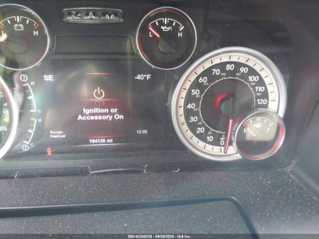 2017 RAM 2500 3C6UR5FJ7HG559046 Photo 6