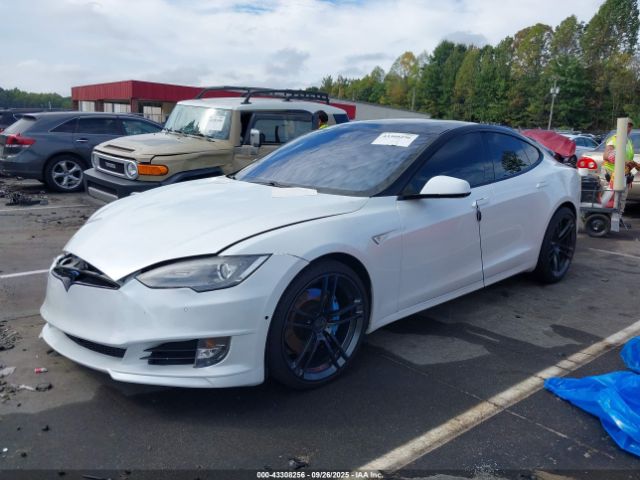 2016 TESLA MODEL S 5YJSA1E40GF128340 Photo 1