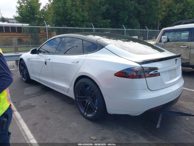 2016 TESLA MODEL S 5YJSA1E40GF128340 Photo 2