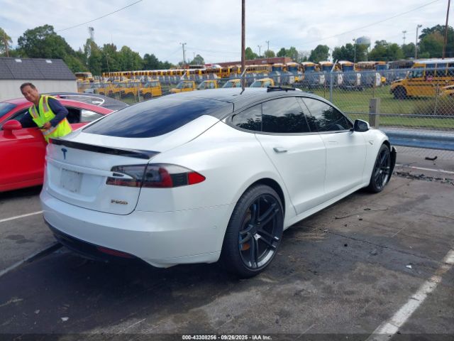 2016 TESLA MODEL S 5YJSA1E40GF128340 Photo 3