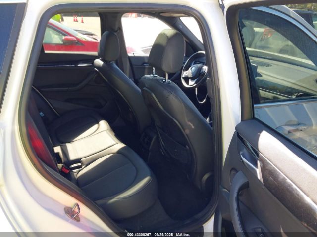 2019 BMW X1 WBXHT3C52K5L35465 Photo 7