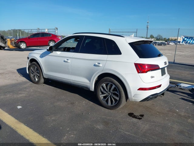 2024 AUDI Q5 WA1GAAFY2R2115791 Photo 2