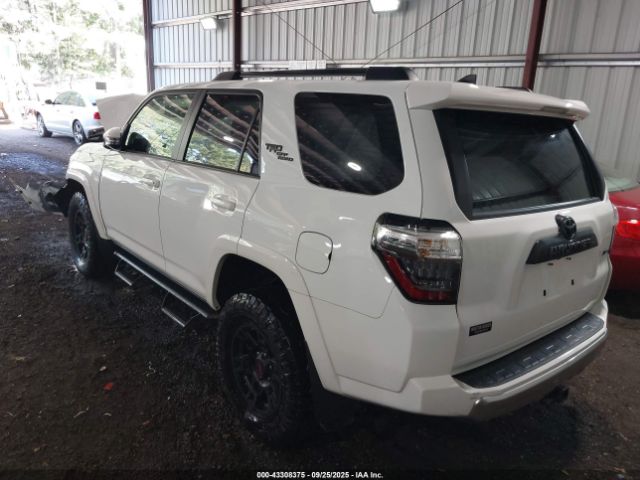 2024 TOYOTA 4RUNNER JTERU5JR2R6242123 Photo 2