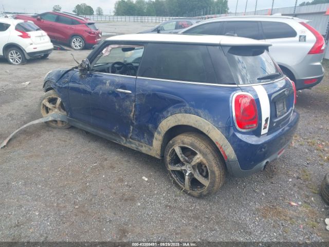 2017 MINI HARDTOP WMWXP5C30H3C64326 Photo 2