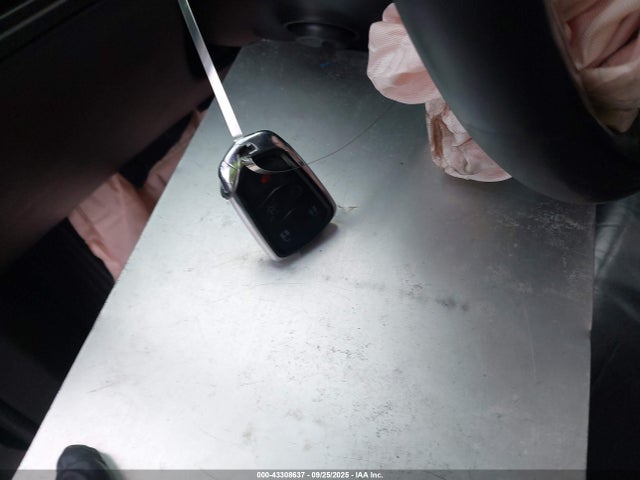 2017 CADILLAC XT5 1GYKNBRS3HZ205498 Photo 10