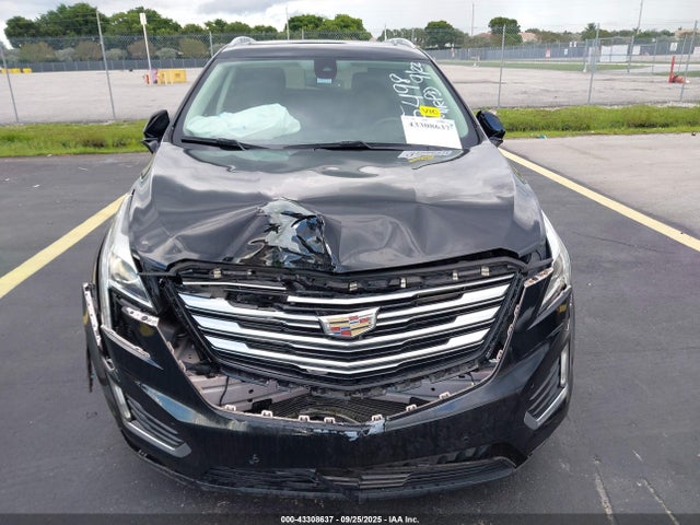 2017 CADILLAC XT5 1GYKNBRS3HZ205498 Photo 5
