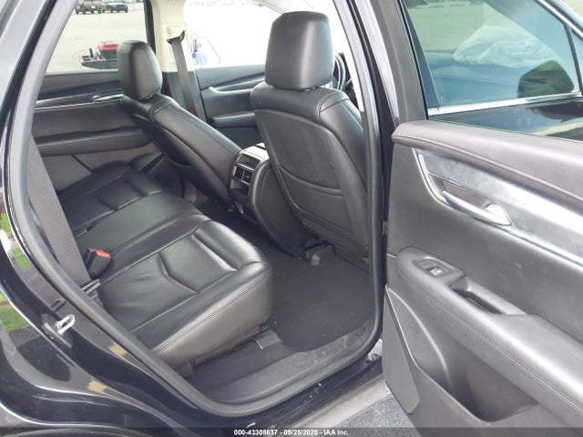 2017 CADILLAC XT5 1GYKNBRS3HZ205498 Photo 7