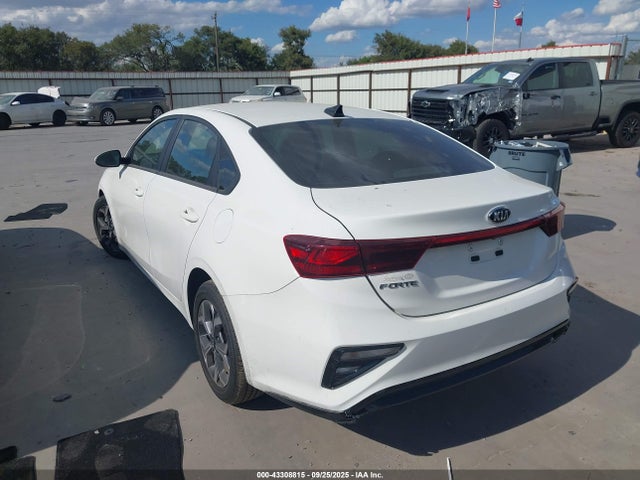 Продажа на аукционе авто 2019 Kia Forte Lxs, vin: 3KPF24AD8KE101505, номер лота: 43308815