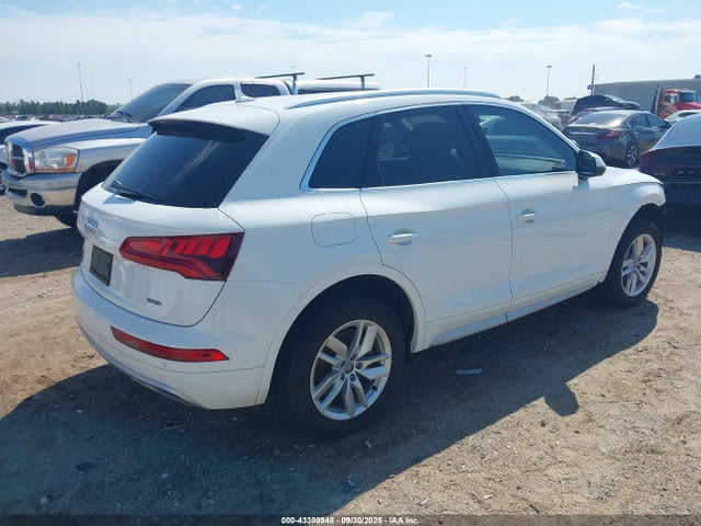 2020 AUDI Q5 WA1ANAFY3L2061855 Photo 3