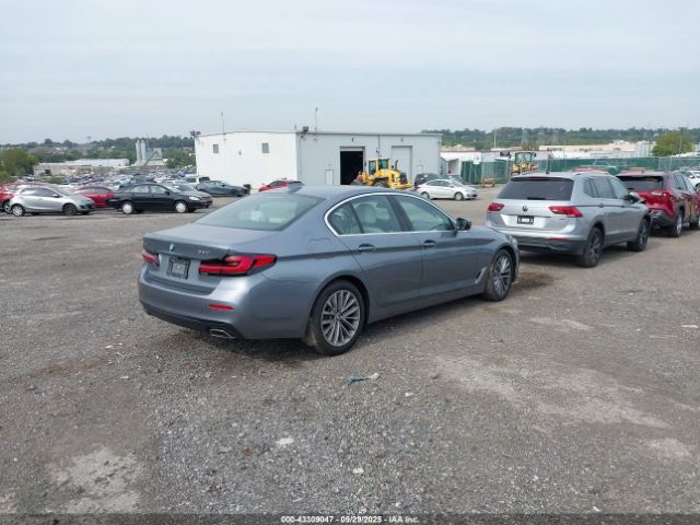 2022 BMW 530 WBA13BJ08NWX39611 Photo 3