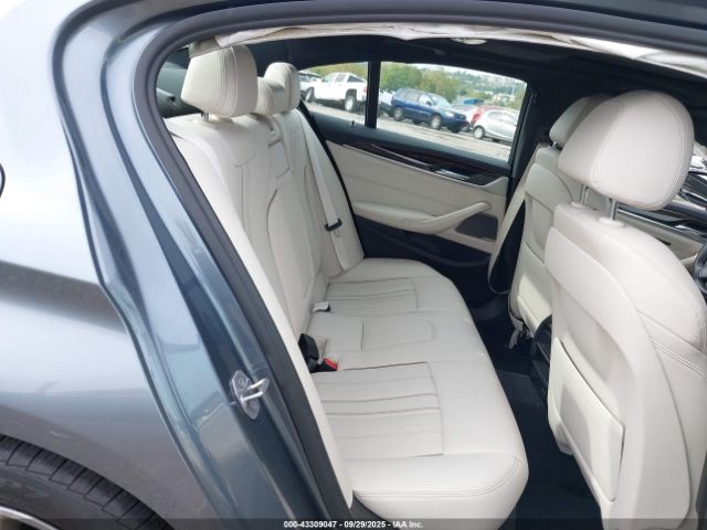 2022 BMW 530 WBA13BJ08NWX39611 Photo 7