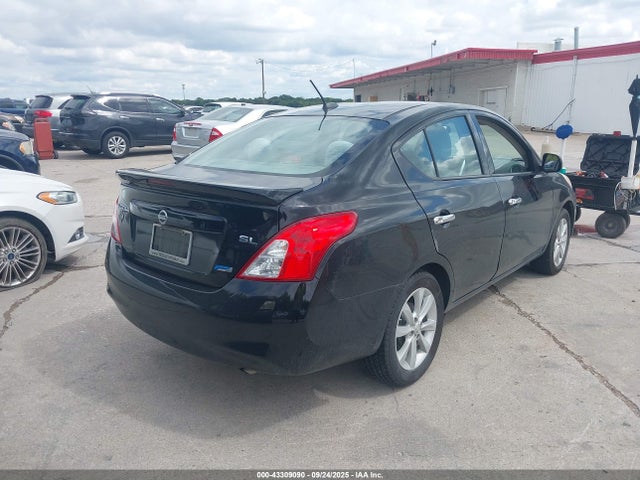 3N1CN7AP0EL847360 Nissan 2014