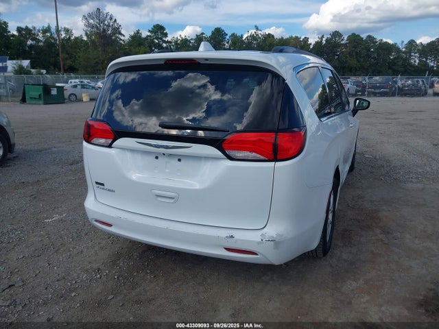 Продаж на аукціоні авто 2020 Chrysler Voyager Lxi, vin: 2C4RC1DG8LR163484, номер лоту: 43309093