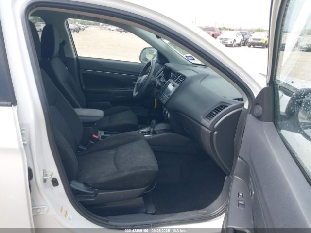 2021 MITSUBISHI OUTLANDER SPORT JA4APUAU5MU032055 Photo 4