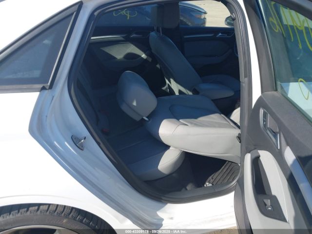 2017 AUDI A3 WAUB8GFFXH1057556 Photo 7