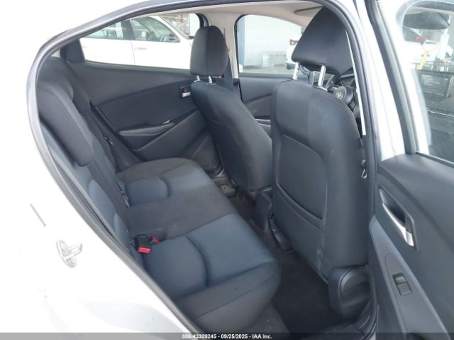 2019 TOYOTA YARIS 3MYDLBYV1KY522618 Photo 7