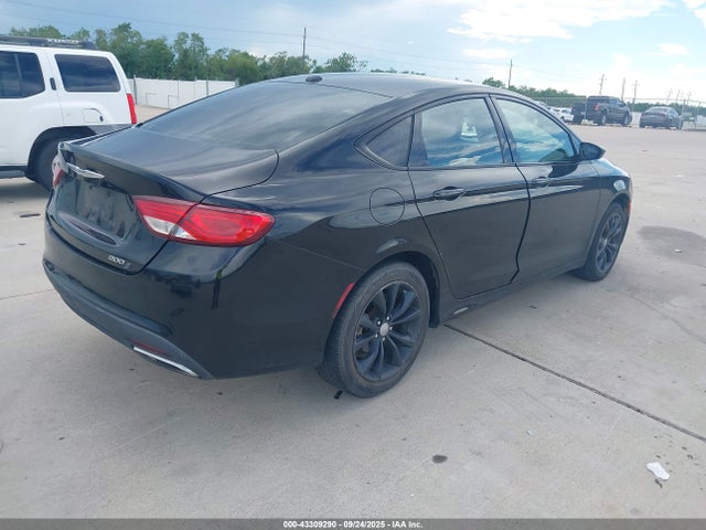 Chrysler 2015 2015 1C3CCCBB5FN614269 Image 4