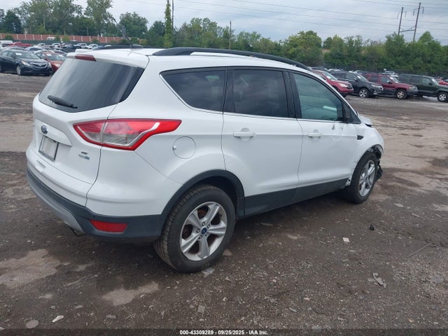 1FMCU9GX5GUB87260 Ford 2016