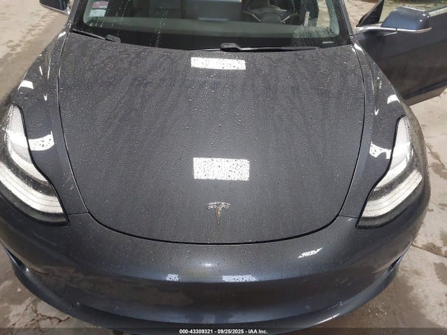 2018 TESLA MODEL 3 5YJ3E1EA3JF035592 Photo 9