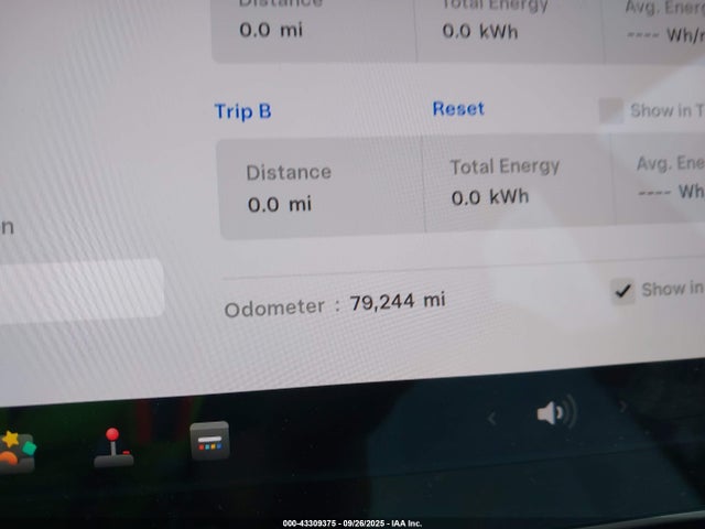 5YJ3E1EB2JF112221 Tesla 2018