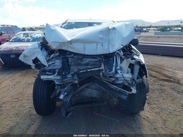 Chevrolet Colorado Wt 2018 1GCHSBEA5J1140227 Image 13