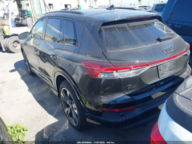 2024 AUDI Q4 E-TRON WA1LUBFZ0RP047871 Photo 2