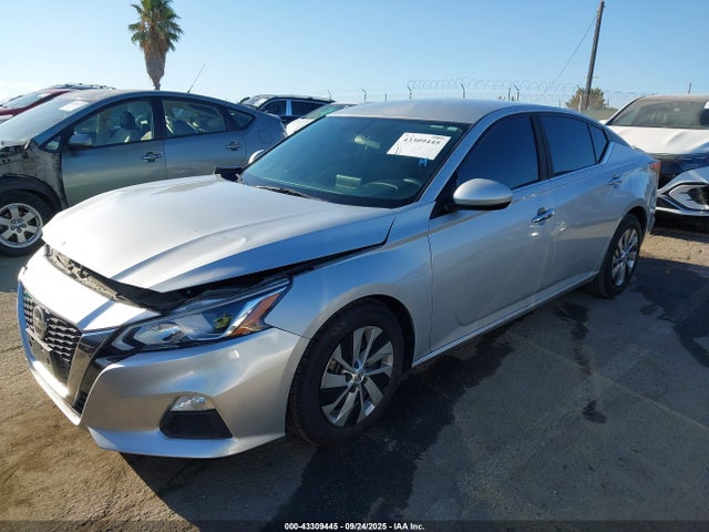 Nissan Altima 2.5 S 2019 1N4BL4BV3KC161207 Image 2