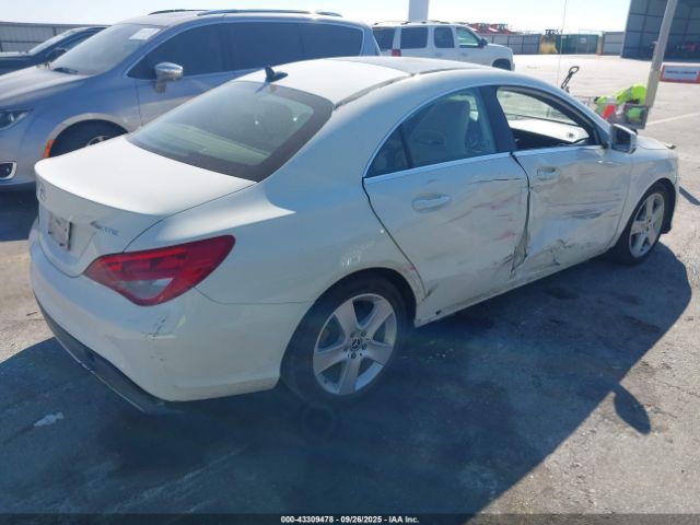 2018 MERCEDES-BENZ CLA 250 WDDSJ4GB1JN594791 Photo 3