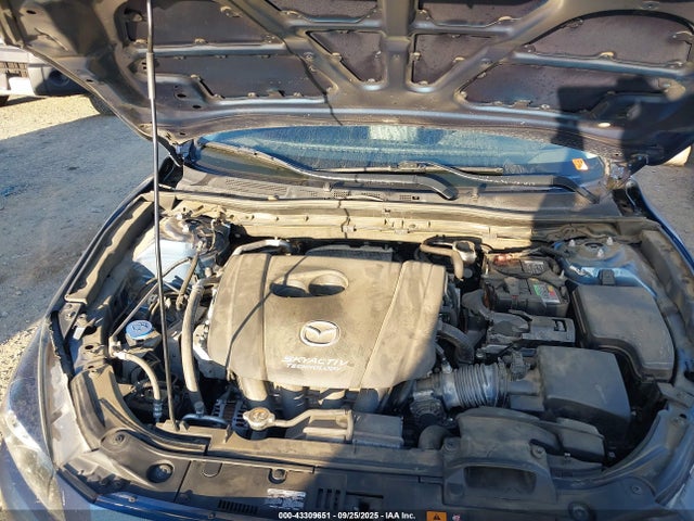 JM1BN1V33J1157102 Mazda py
