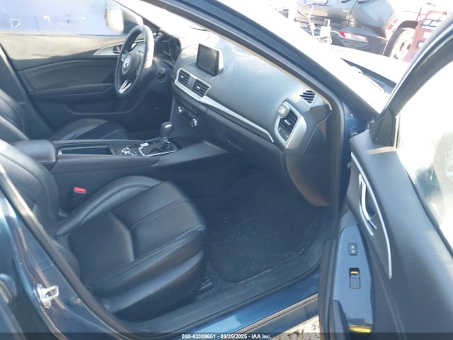 JM1BN1V33J1157102 Mazda py