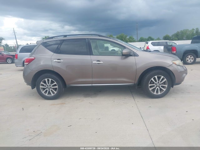 JN8AZ1MU0EW414322 Nissan 2014