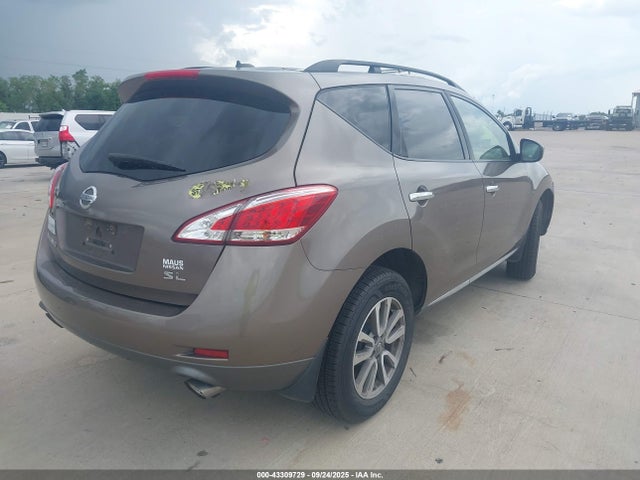JN8AZ1MU0EW414322 Nissan 2014