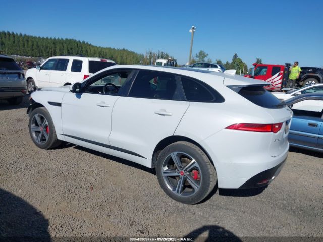 2017 JAGUAR F-PACE SADCM2BV8HA899030 Photo 2