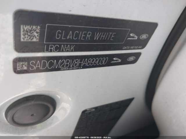 2017 JAGUAR F-PACE SADCM2BV8HA899030 Photo 8