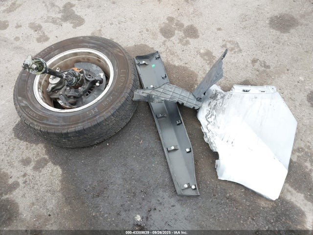 2T3W1RFV4LW085942 Toyota a25a-fks
