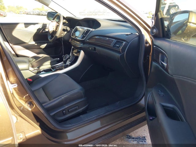 JHMCR6F7XHC012286 Honda lfa1