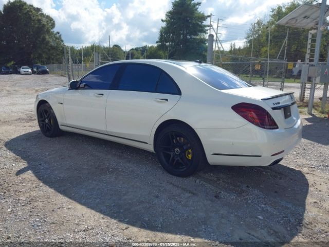 2015 MERCEDES-BENZ S 550 WDDUG8FB2FA201895 Photo 2