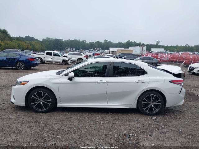 4T1G11AK5LU935900 Toyota CAMRY SE
