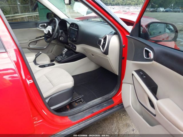 2020 KIA SOUL KNDJ23AU0L7003610 Photo 4