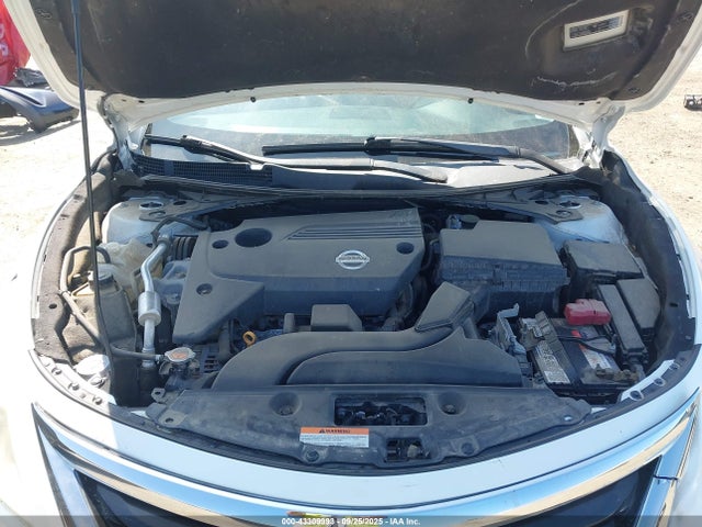 Nissan 2015 2015 1N4AL3AP4FC427672 Image 10