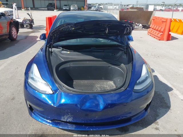 2018 TESLA MODEL 3 5YJ3E1EA8JF041873 Photo 5