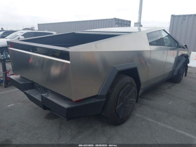 2025 TESLA CYBERTRUCK 7G2CEHED5SA067748 Photo 3