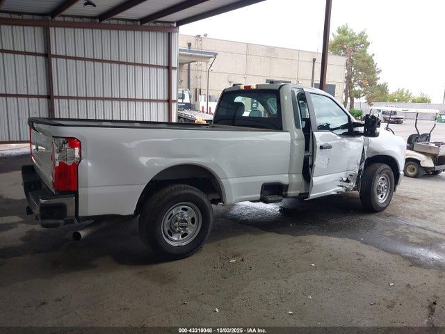 Ford F-250 2023 1FTBF2AA5PEC14358 Image 6