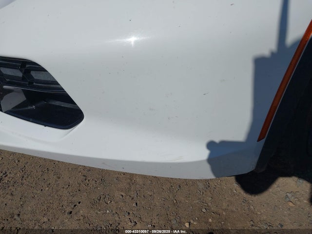 1G1YP2D61K5604373 Chevrolet lt4 - direct injection, sc, afm, variable valve timing, alum